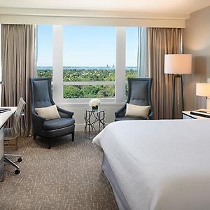 Deluxe King Room Bay View